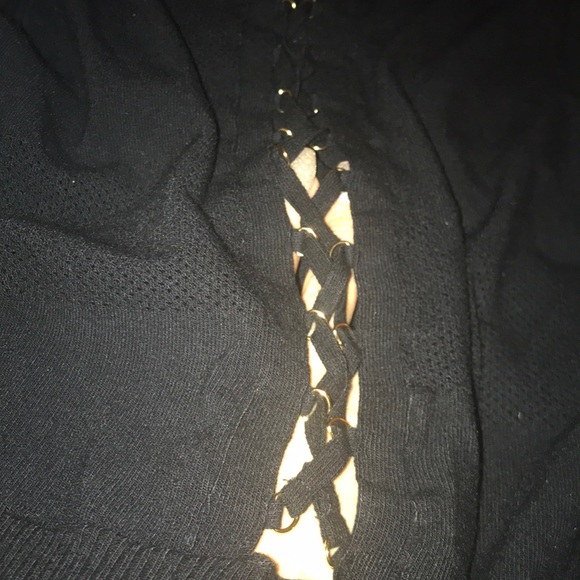 Bebe open back tie up blouse - Picture 4 of 5